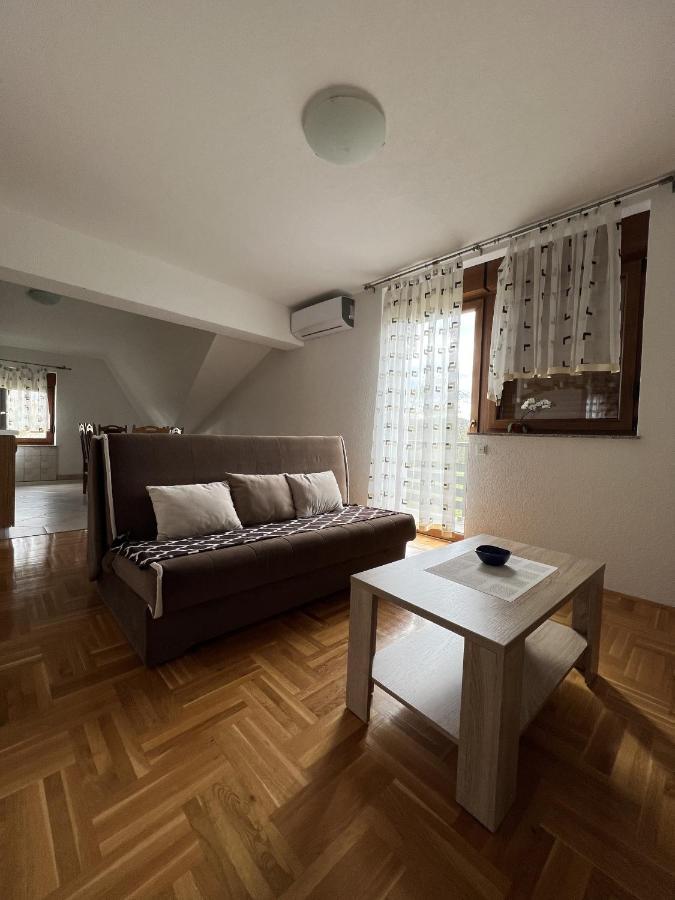 Green Apartment Plitvice Rakovica Exterior photo
