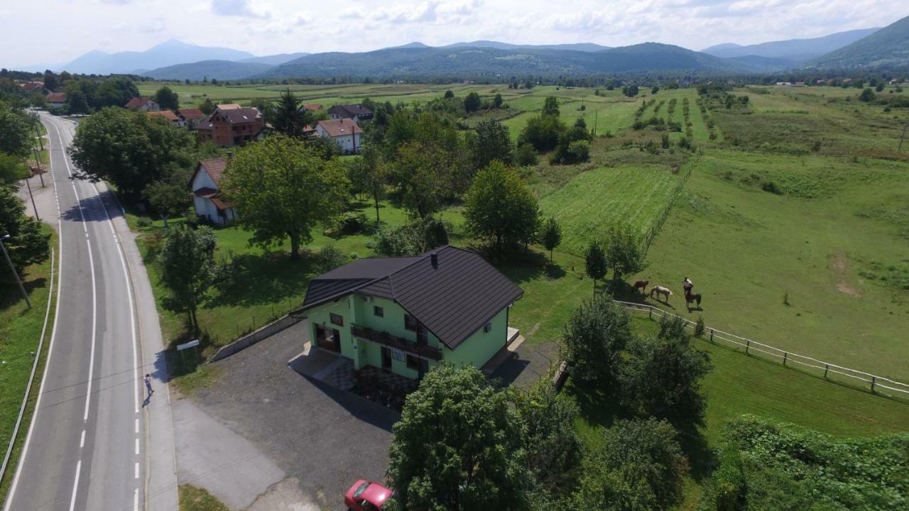 Green Apartment Plitvice Rakovica Exterior photo